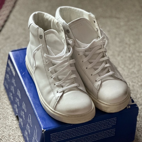 Birkenstock white leather high top (women’s) - Picture 5 of 6